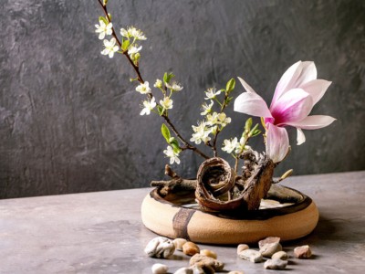 Nghệ thuật cắm hoa Nhật Bản IKEBANA – Giữ cho hoa được sống